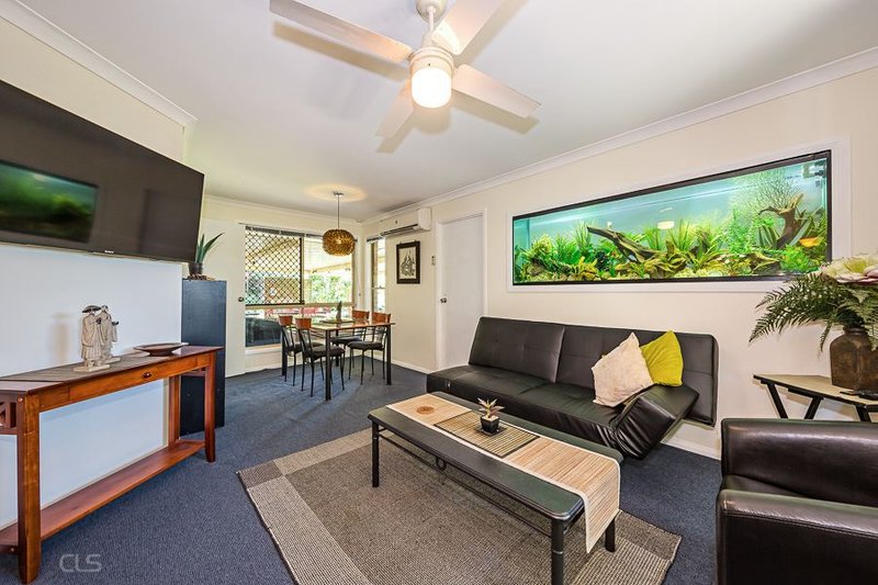 Photo - 7 Tuna Ct , Sandstone Point QLD 4511 - Image 7