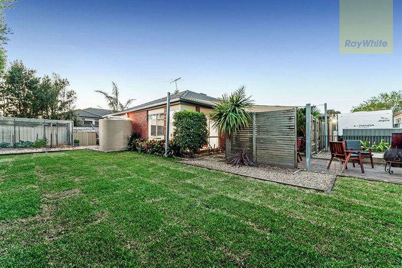 Photo - 7 Tusmore Rise, Craigieburn VIC 3064 - Image 18