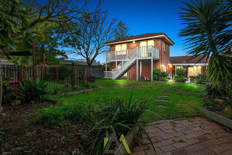 Photo - 7 Tweed Court, Langwarrin VIC 3910 - Image 17