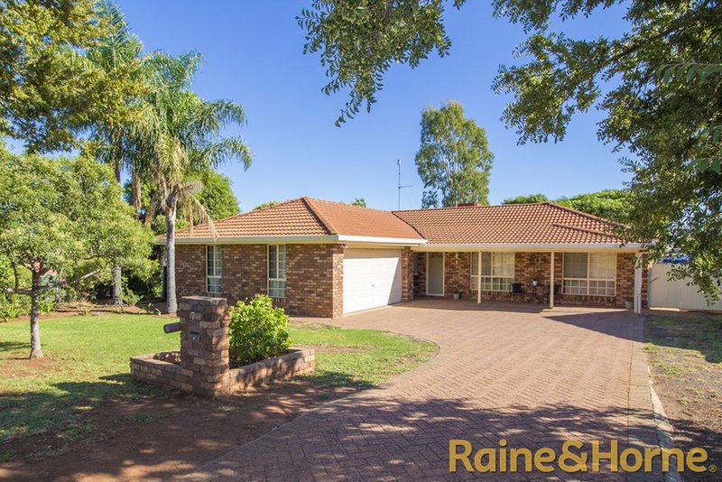 7 Twickenham Drive, Dubbo NSW 2830