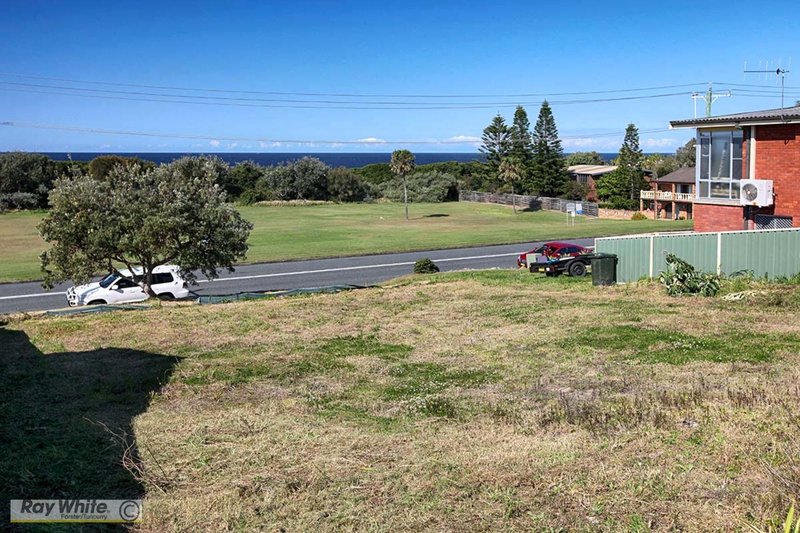 Photo - 7 Underwood Road, Forster NSW 2428 - Image 6