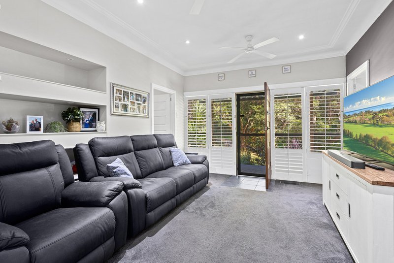 Photo - 7 Undola Road, Helensburgh NSW 2508 - Image 2