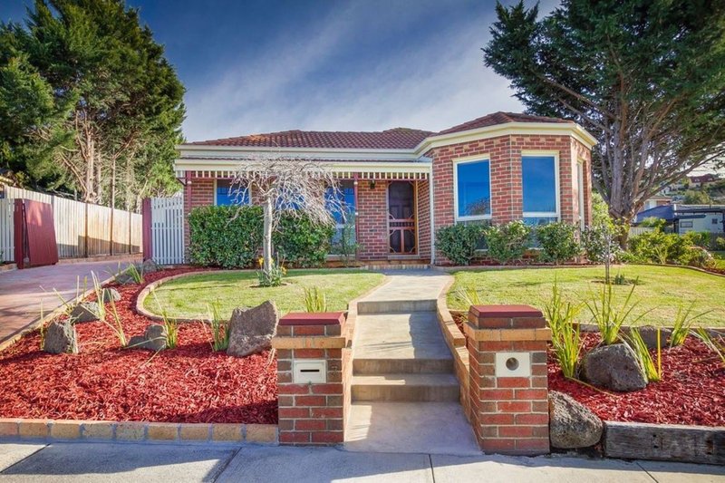 7 Union Avenue, Pakenham VIC 3810