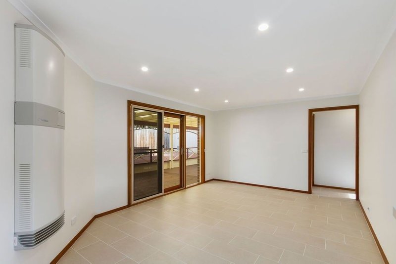 Photo - 7 Union Avenue, Pakenham VIC 3810 - Image 7