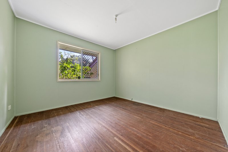 Photo - 7 Vacy Court, Eagleby QLD 4207 - Image 8