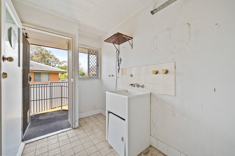Photo - 7 Vacy Court, Eagleby QLD 4207 - Image 12