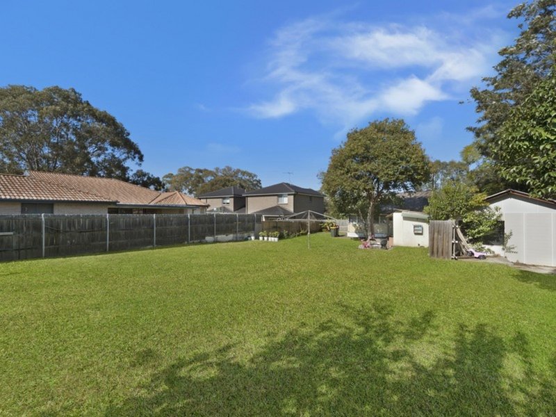 Photo - 7 Valeria Street, Toongabbie NSW 2146 - Image 5