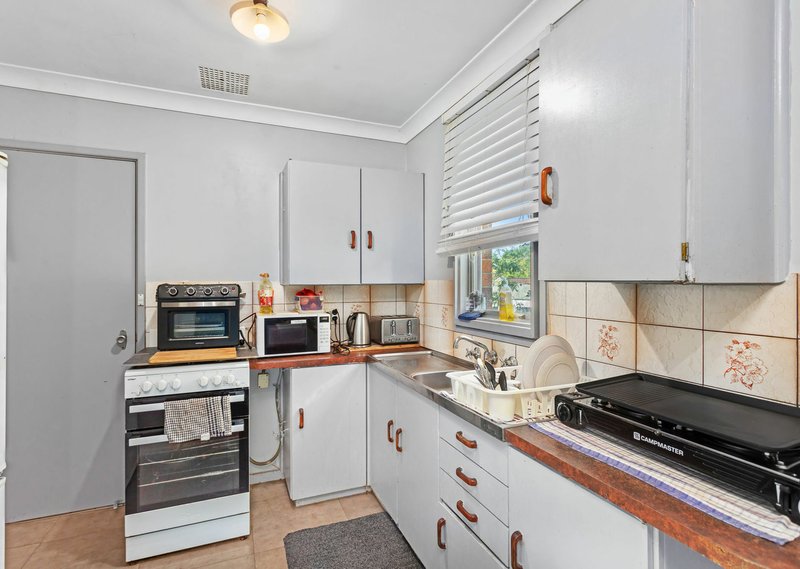 Photo - 7 Valerie Street, Taree NSW 2430 - Image 3