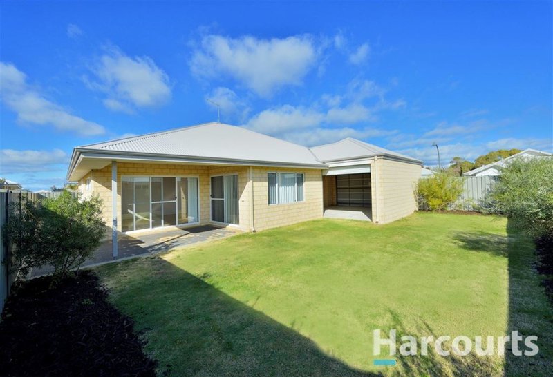 Photo - 7 Vaucluse Way, Coodanup WA 6210 - Image 11