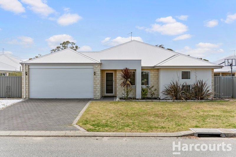 Photo - 7 Vaucluse Way, Coodanup WA 6210 - Image 2