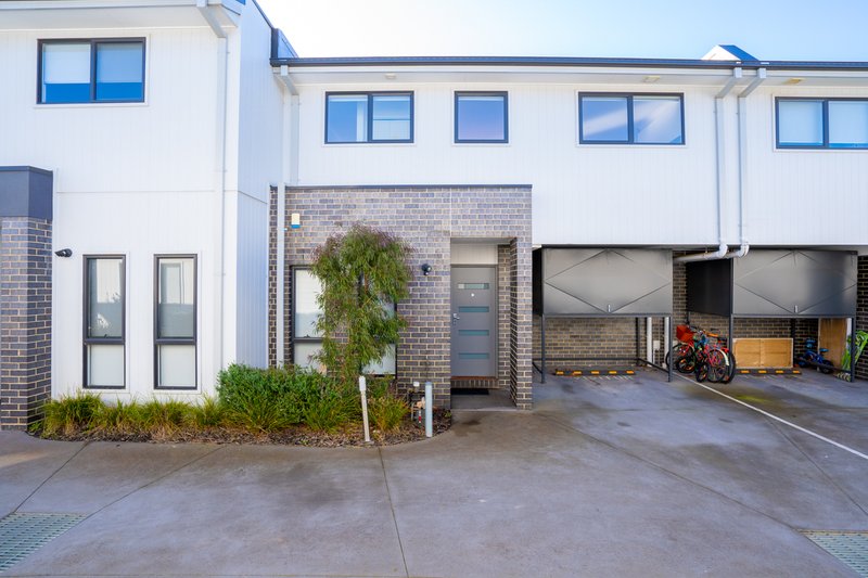 7 Vautier Place, South Morang VIC 3752