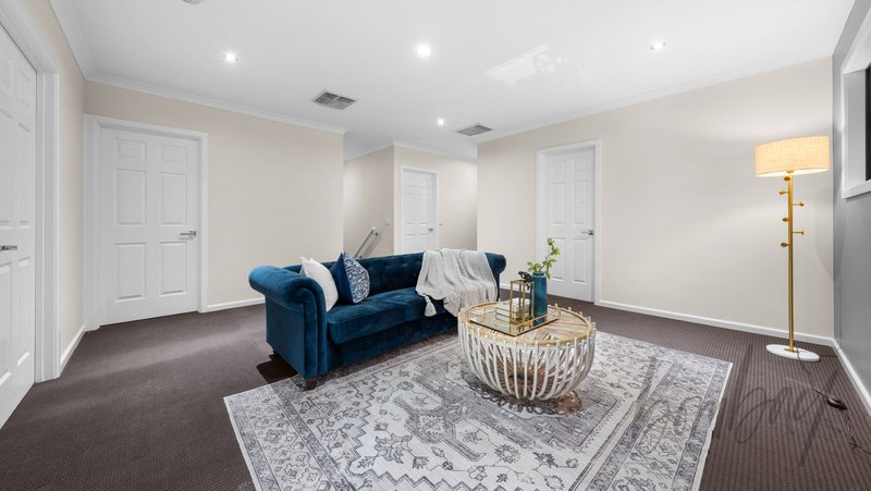 Photo - 7 Vedro Road, Craigieburn VIC 3064 - Image 16