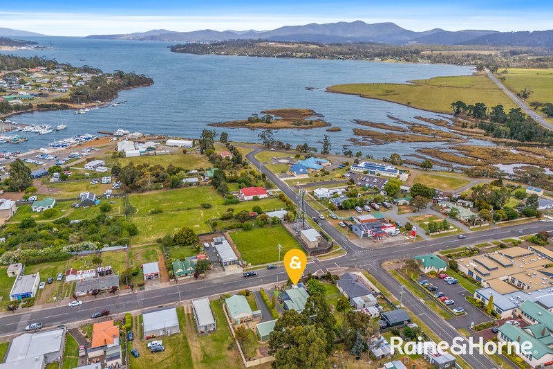 Photo - 7 Vicary Street, Triabunna TAS 7190 - Image 2