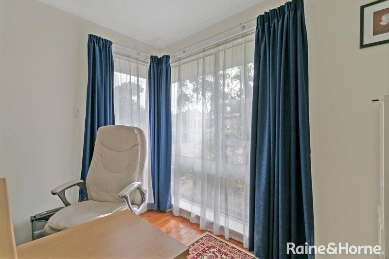 Photo - 7 Vintners Walk, Hackham West SA 5163 - Image 8