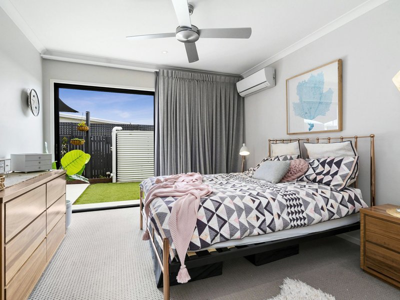 Photo - 7 Violet Street, Caloundra West QLD 4551 - Image 8