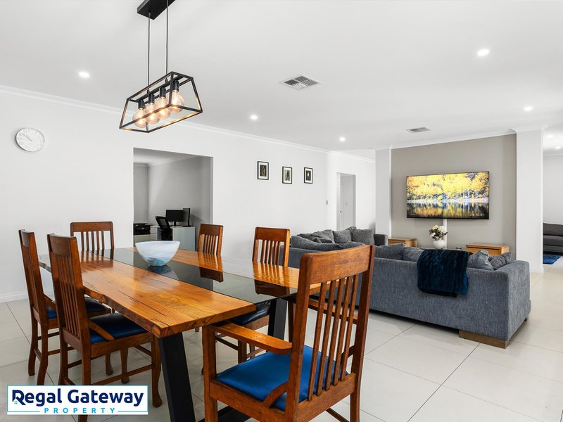 Photo - 7 Vitality Mews, Aubin Grove WA 6164 - Image 9