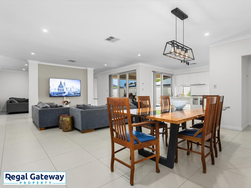 Photo - 7 Vitality Mews, Aubin Grove WA 6164 - Image 10