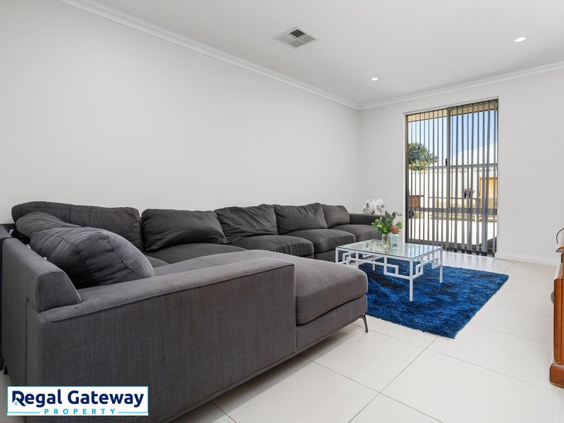 Photo - 7 Vitality Mews, Aubin Grove WA 6164 - Image 12