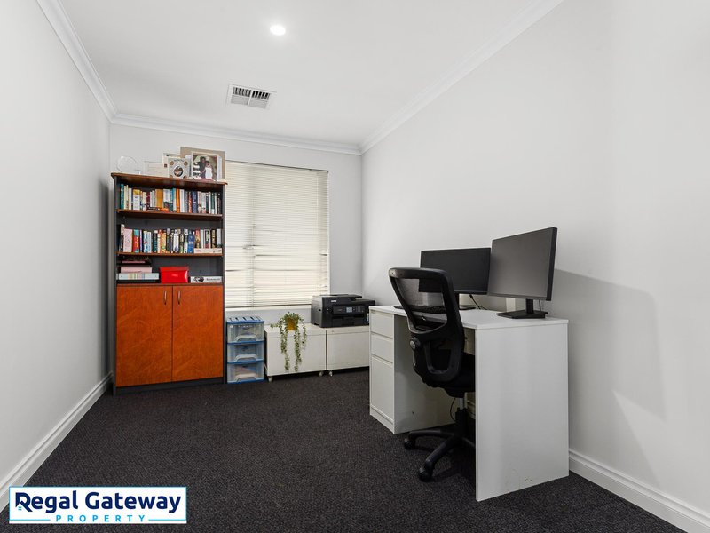 Photo - 7 Vitality Mews, Aubin Grove WA 6164 - Image 14