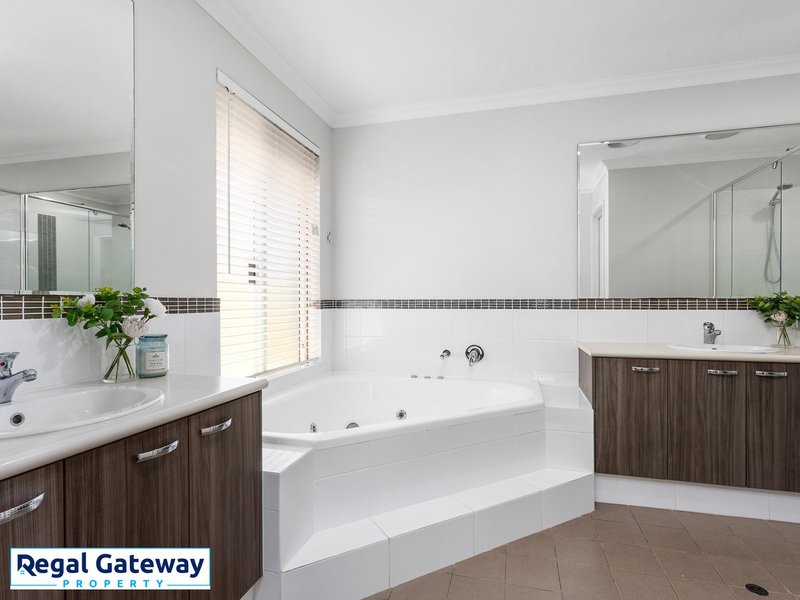 Photo - 7 Vitality Mews, Aubin Grove WA 6164 - Image 17