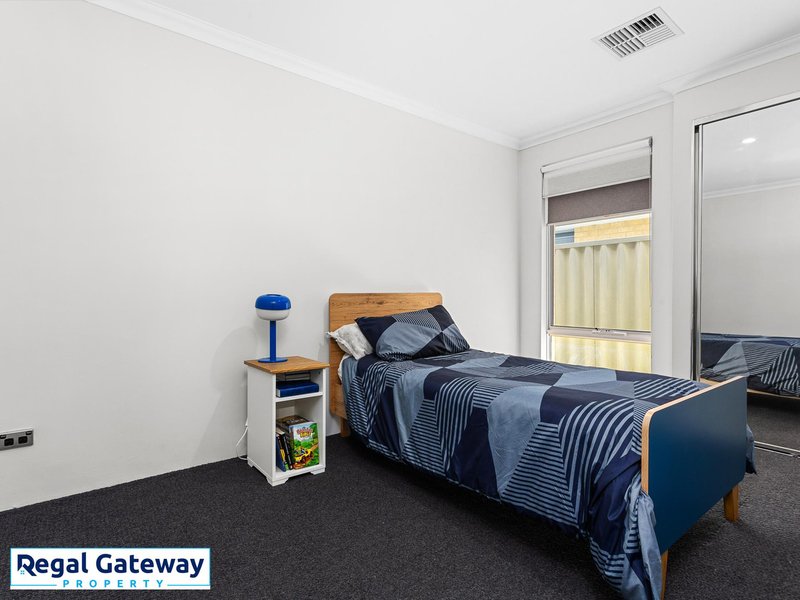 Photo - 7 Vitality Mews, Aubin Grove WA 6164 - Image 21