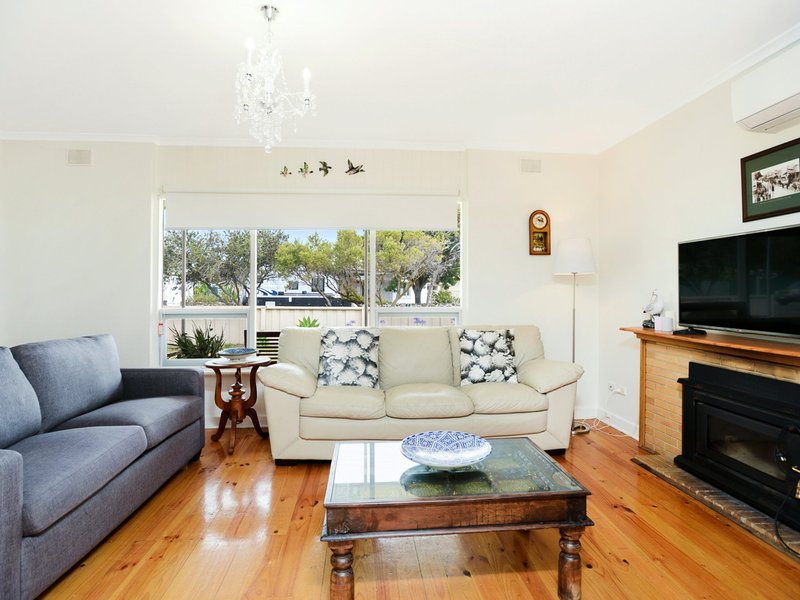 Photo - 7 Wagenah Avenue, Victor Harbor SA 5211 - Image 4