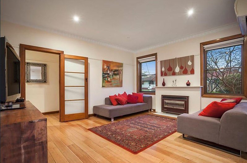 Photo - 7 Wallen Road, Ormond VIC 3204 - Image 2