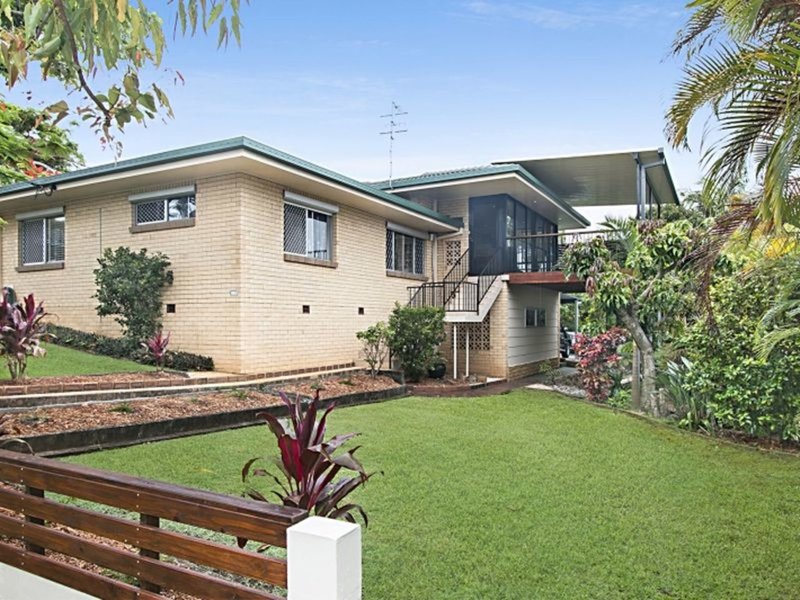 Photo - 7 Walter Crescent, Banora Point NSW 2486 - Image 8