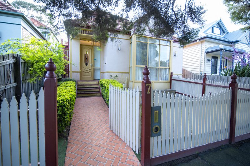 Photo - 7 Wandin Road Street, Camberwell VIC 3124 - Image 5