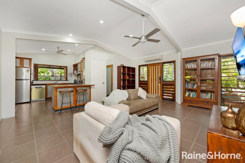 Photo - 7 Wansfell Street, Picnic Bay QLD 4819 - Image 4