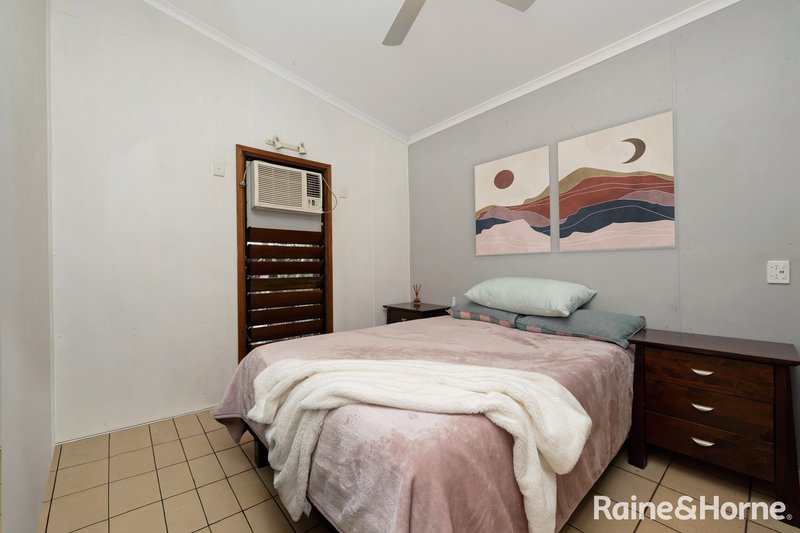 Photo - 7 Wansfell Street, Picnic Bay QLD 4819 - Image 8