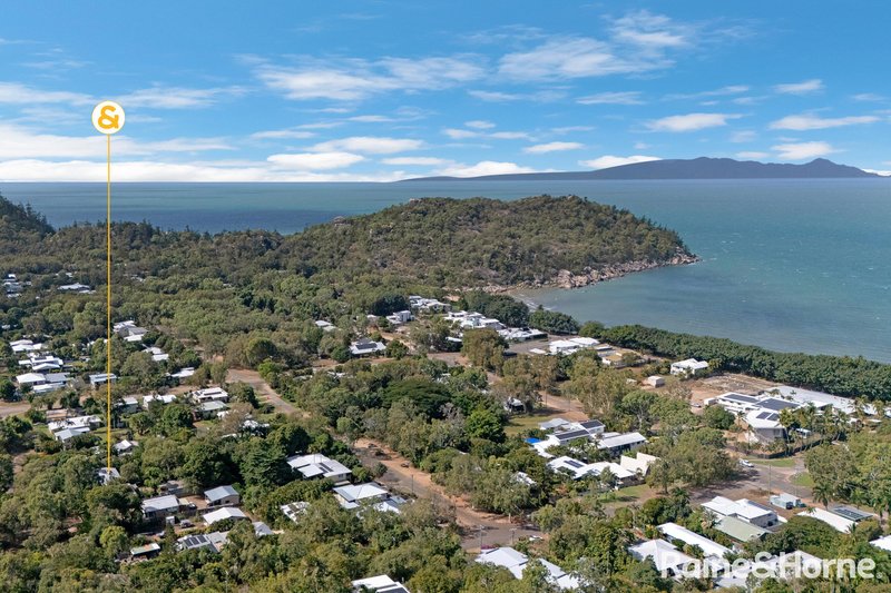Photo - 7 Wansfell Street, Picnic Bay QLD 4819 - Image 21