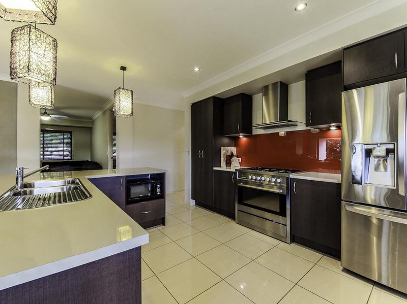 Photo - 7 Warrandyte Street, Upper Coomera QLD 4209 - Image 2