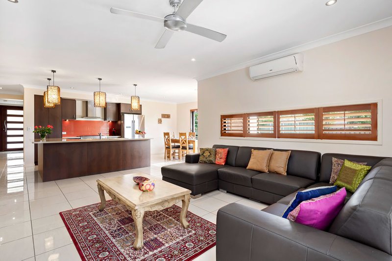 Photo - 7 Warrandyte Street, Upper Coomera QLD 4209 - Image 5