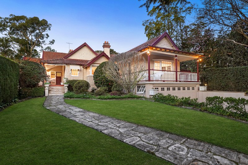 Photo - 7 Warrangi Street, Turramurra NSW 2074 - Image 2