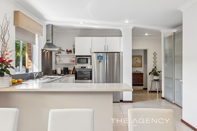 Photo - 7 Warwick Road, Sorrento WA 6020 - Image 9