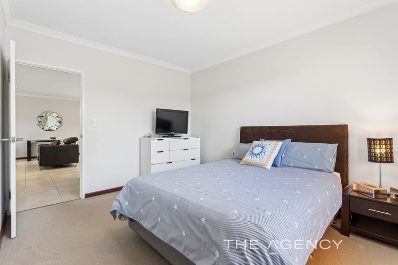Photo - 7 Warwick Road, Sorrento WA 6020 - Image 17