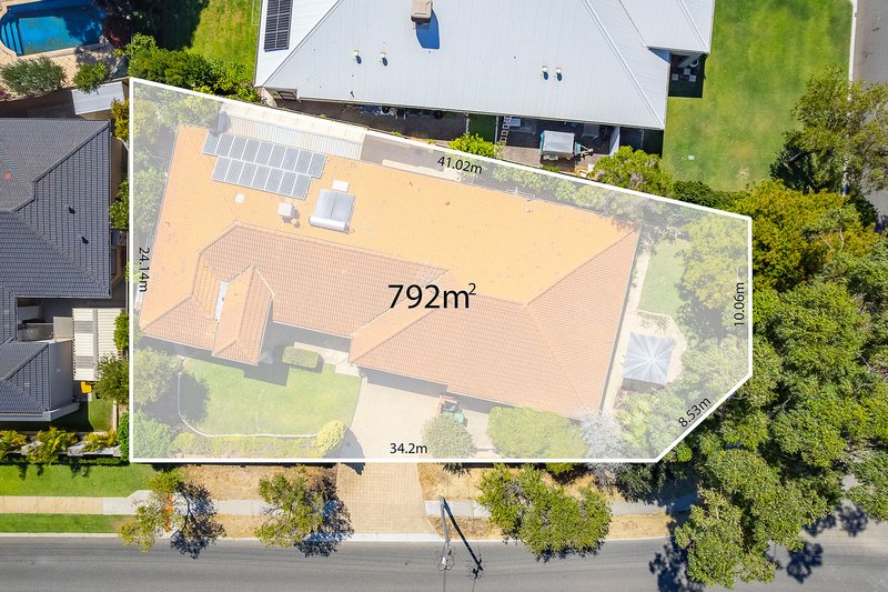 Photo - 7 Warwick Road, Sorrento WA 6020 - Image 34