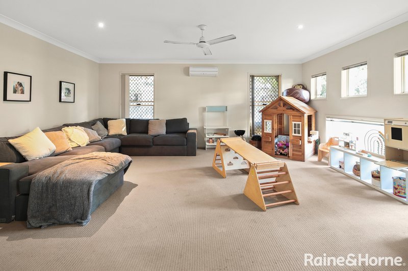 Photo - 7 Waterhousia Crescent, Brookwater QLD 4300 - Image 2