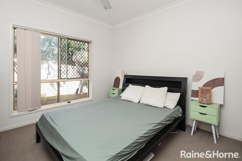 Photo - 7 Waterhousia Crescent, Brookwater QLD 4300 - Image 7
