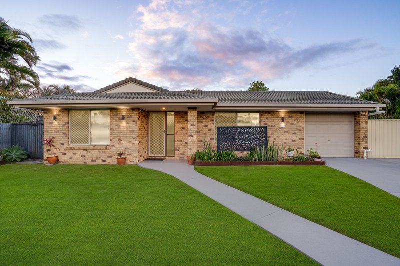 Photo - 7 Watkinsia Court, Regents Park QLD 4118 - Image 1