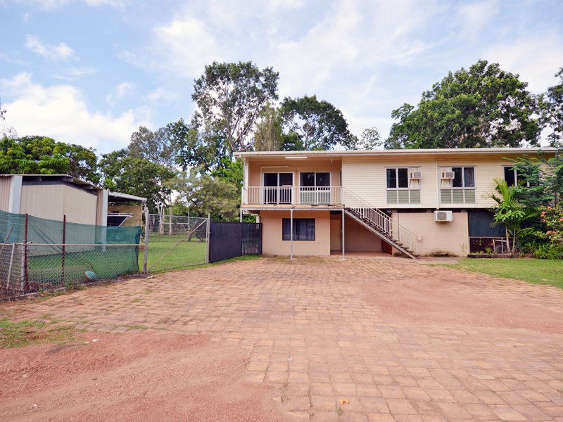 7 Wattle Tce , Trunding QLD 4874