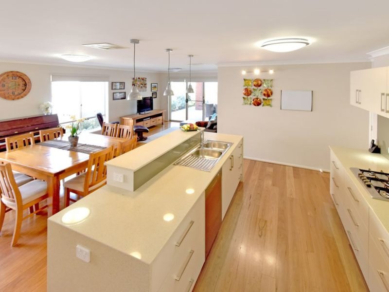 Photo - 7 Wave Street, St Leonards VIC 3223 - Image 10