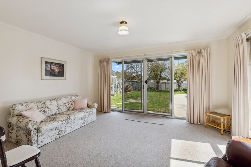 Photo - 7 Webb Avenue, Seymour VIC 3660 - Image 10