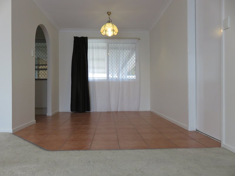 Photo - 7 Webb Court, Alexandra Hills QLD 4161 - Image 4