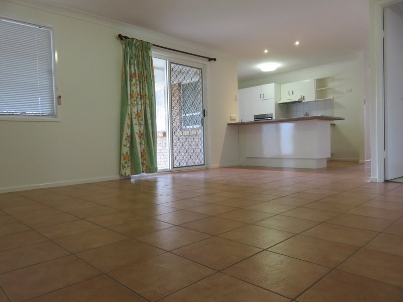 Photo - 7 Webb Court, Alexandra Hills QLD 4161 - Image 6