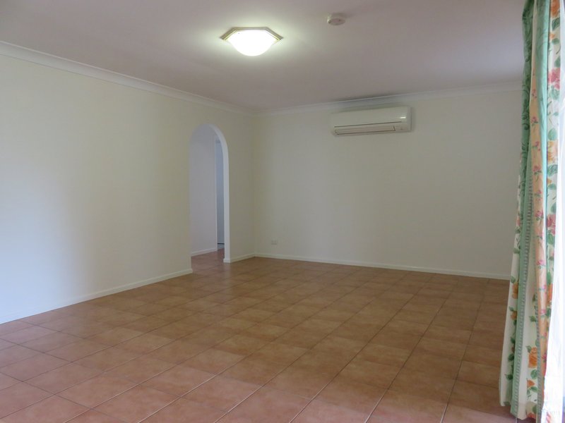 Photo - 7 Webb Court, Alexandra Hills QLD 4161 - Image 7