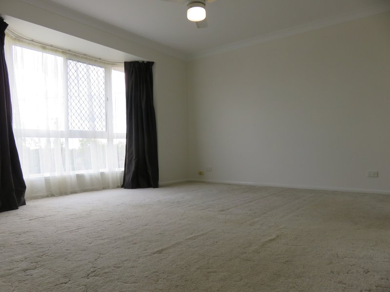 Photo - 7 Webb Court, Alexandra Hills QLD 4161 - Image 8