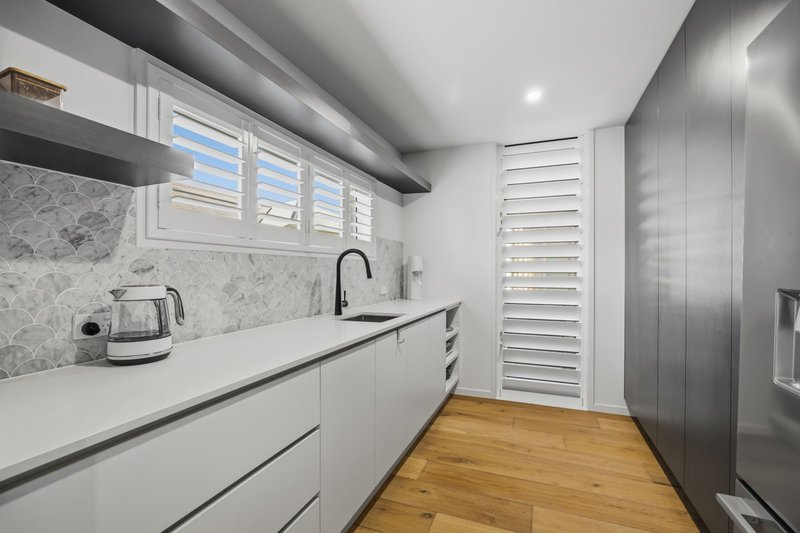 Photo - 7 Webb Ellis Court, Pelican Waters QLD 4551 - Image 10