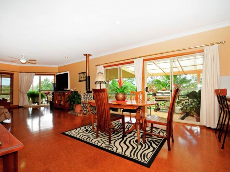 Photo - 7 Weber Court, Bunya QLD 4055 - Image 10